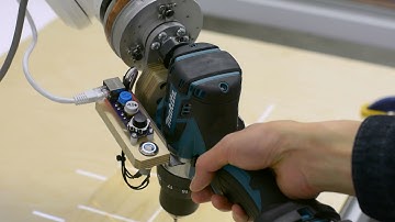 Adroid: Augmenting Hands-on Making with a Collaborative Robot