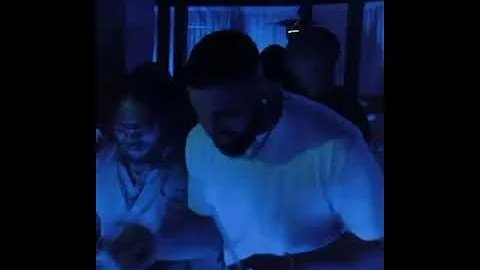 Drake reacting like all of us when we heard Lil Wayne's verse start on "You Only Live Twice" 🔥🔥