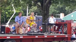 Video thumbnail of "Maddie Poppe at RAGBRAI XLII 2014 - Clarksville, IA - Brand New Key"