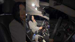 Zinnura Yolda Chiroyli Nomer Moshina Korib Qoldi