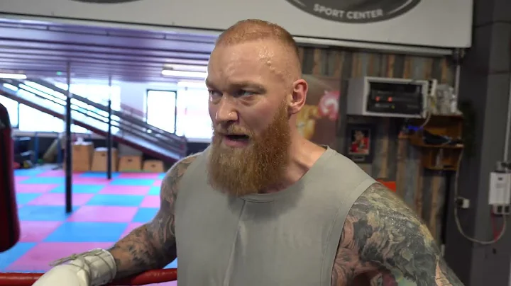 Hafthor Bjornsson Addicted To The Beard Struggle C...