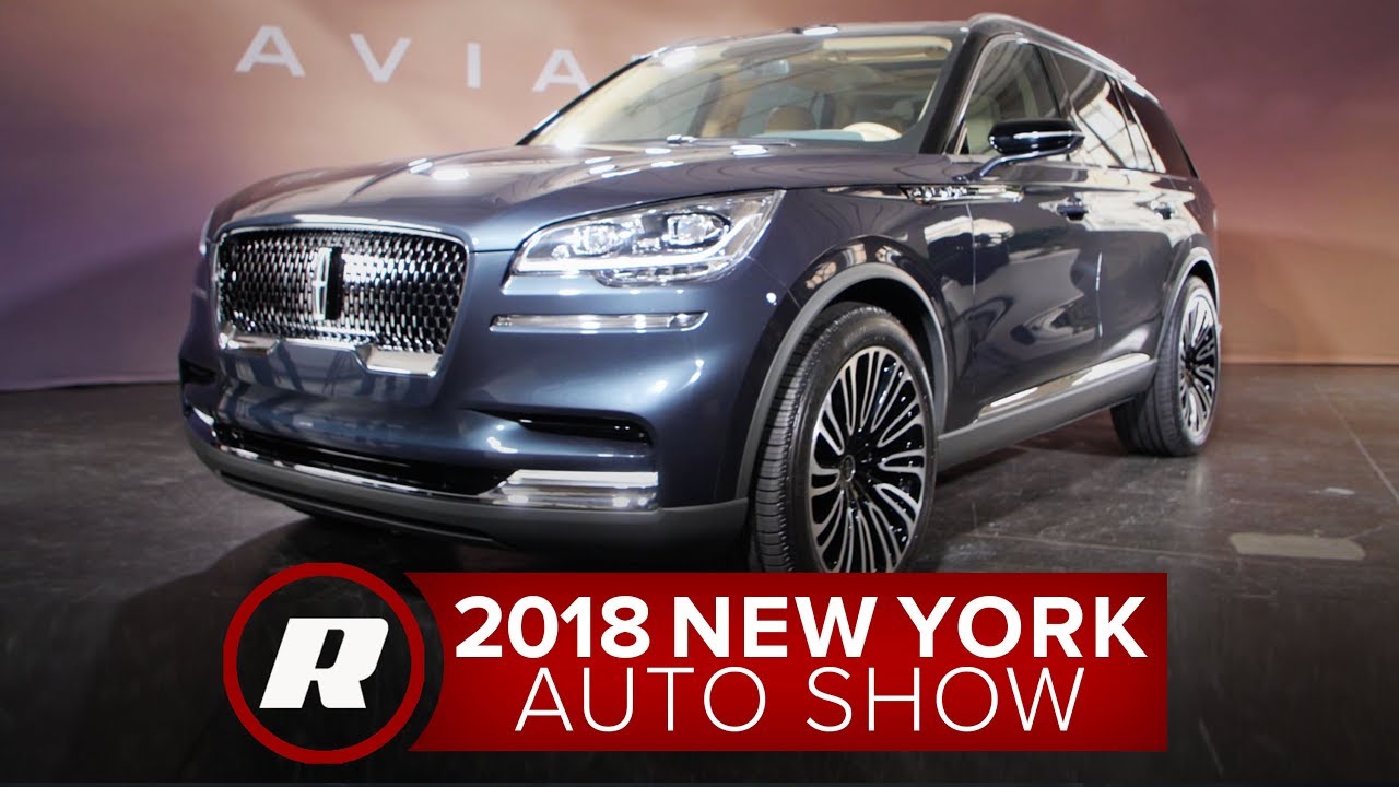 The Lincoln Aviator is a plug-in hybrid SUV with a smartphone as a key