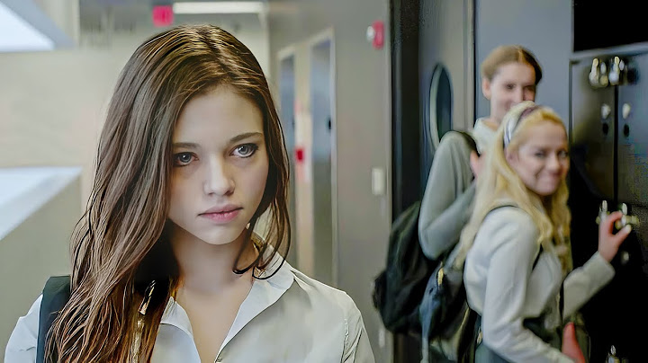 A Weak Girl Sends Her Twin Sister to School to Take Revenge on Those Who Bully Her.