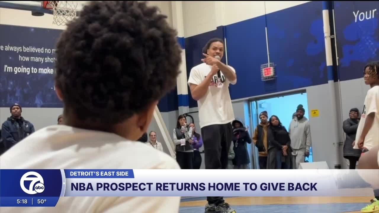 Detroit basketball star Darius Acuff Jr. hosts free camp for local kids