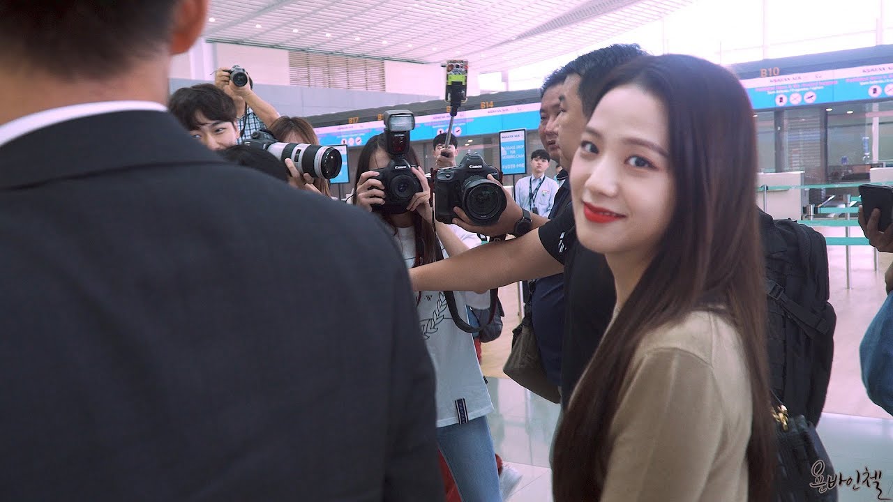 190913 블랙핑크(Black Pink)_(지수) 버버리 9월 컬렉션 쇼 스케줄 인천국제공항 출국 직캠(fancam)