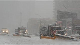 Winter Snow Storm in Toronto North York Yonge Street