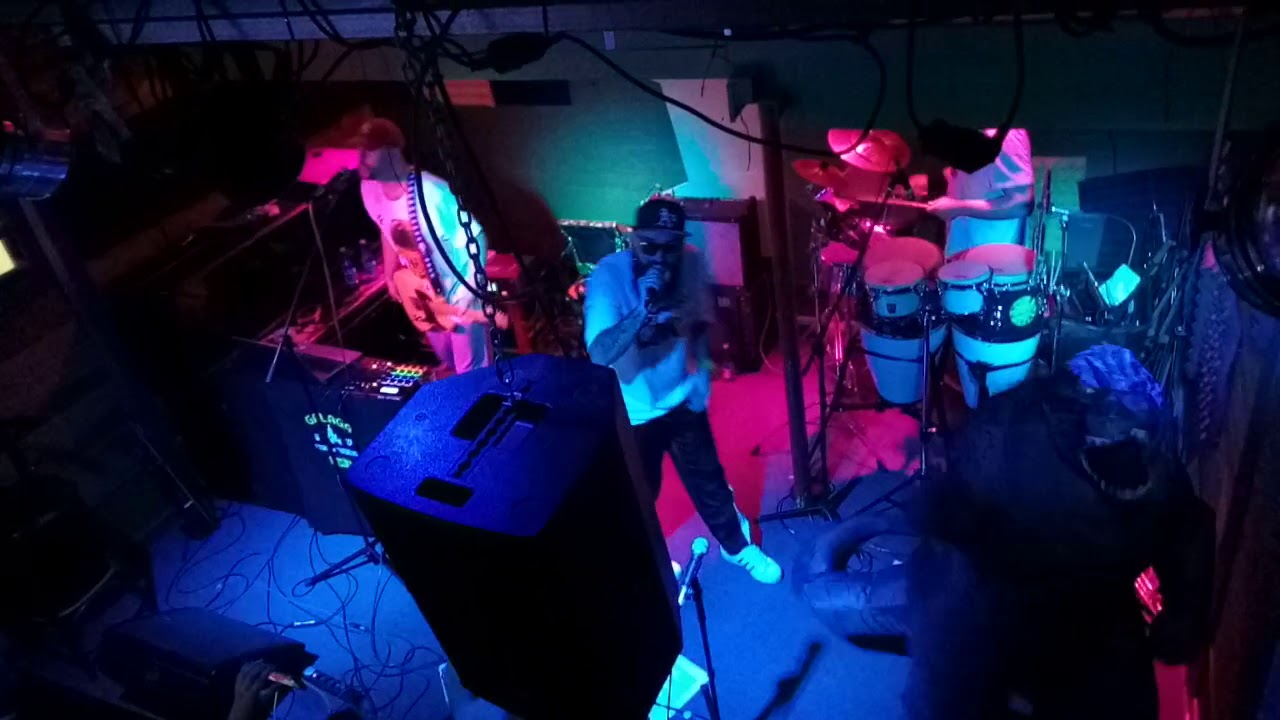 Watch GALAGA - Супер Марио (live) on YouTube