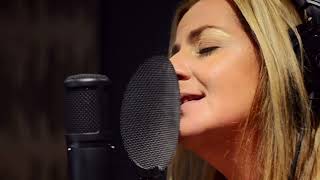 Irma Dee - De Vanger Akoestische Versie