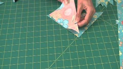Sew Easy: Piecing Quarter Square Triangle Borders