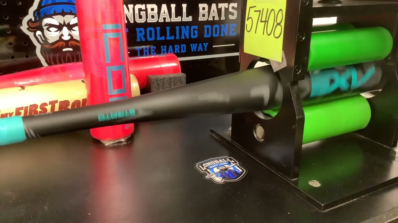 LongballBats.com Heat Rolling a 2025 Axe Strato 3 FLARED HANDLE Alloy BBCOR Bat, L137P-FLR 57408 B76