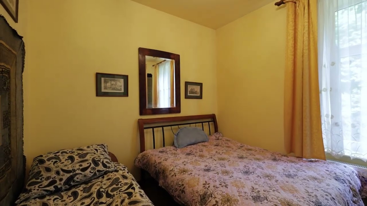 Two-bedroom apartment in the center of Krynica surrounded by a park - Apartment - Sale - Nowosądecki, Krynica-Zdrój