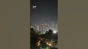 مشاهد توث ق لحظة استهداف الصواريخ الإيرانية لمناطق في تل أبيب 