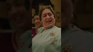 Ishq Mastana Song Out Now

#MainVaapasAaunga Releasing in cinemas 12th June.