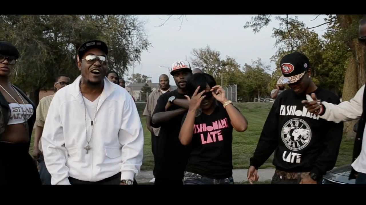 Watch YOUNG ZOW FT VIC DAMONE FLY SHIT on YouTube Watch YOUNG ZOW FT VIC DAMONE FLY SHIT on YouTube