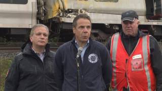 Governor Cuomo Visits LIRR Derailment Site and Holds Briefing