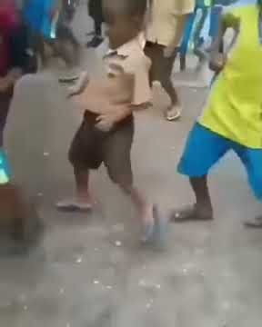 Viral bocah sd joget nya mengila...