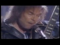 Neil young  rockin in the free worldclip