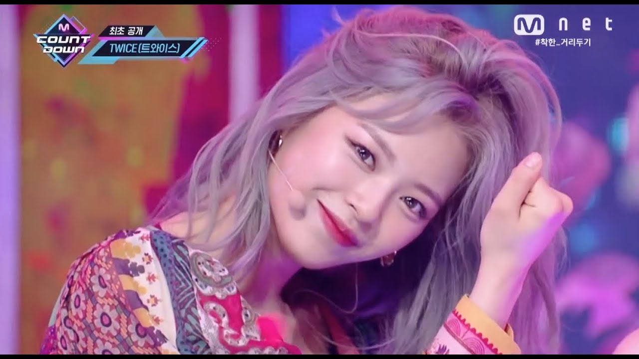 트와이스(TWICE) - 몰앤몰 (MORE & MORE) 교차편집(stage mix)