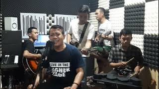 maafkan Lagu Chili band
