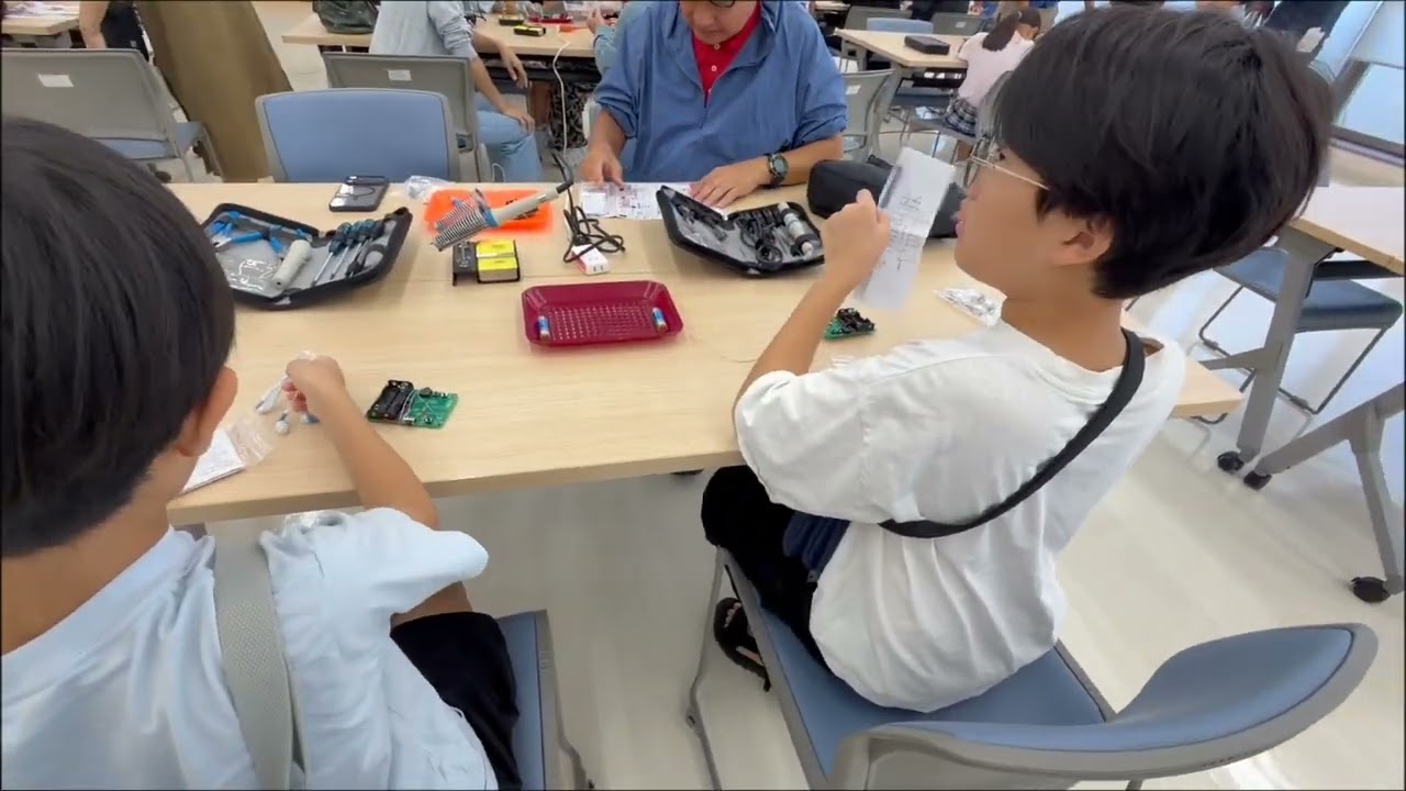 夏休みミニ電波教室＆アマチュア無線体験会 - YouTube