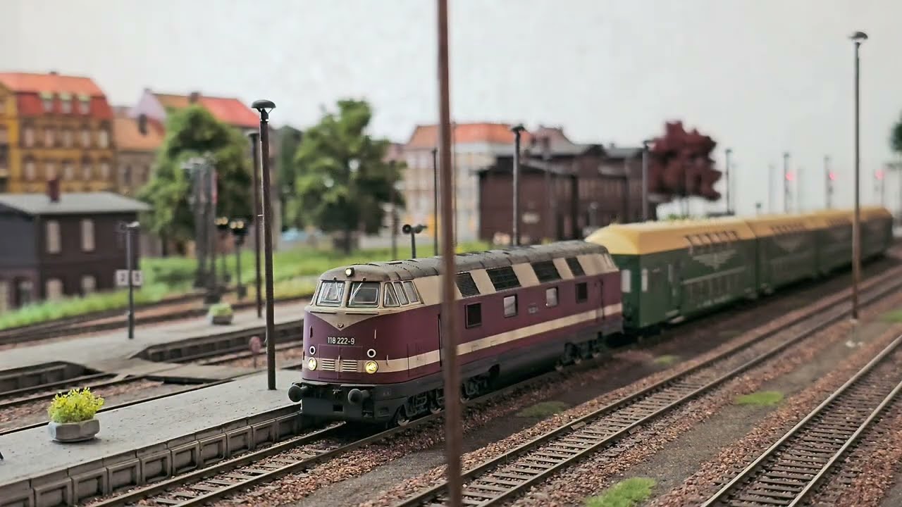 H0 Neustadt Anlage / DR Epoche IV - Personen- und Güterzugfahrten #1