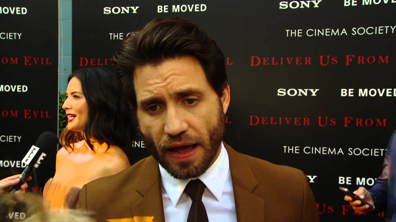 Deliver Us from Evil: Edgar Ramirez "Mendoza" Red Carpet Movie Premiere Interview | ScreenSlam