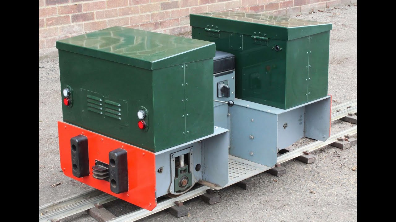 7 1/4 inch narrow gauge battery electric locomotive - YouTube