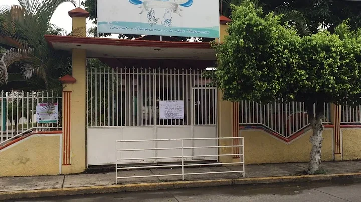Corren a maestras del Adela Hernndez por no apoyar...