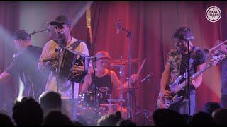 Kumbia Boruka - El Remedio (live Cabaret Sauvage Paris)