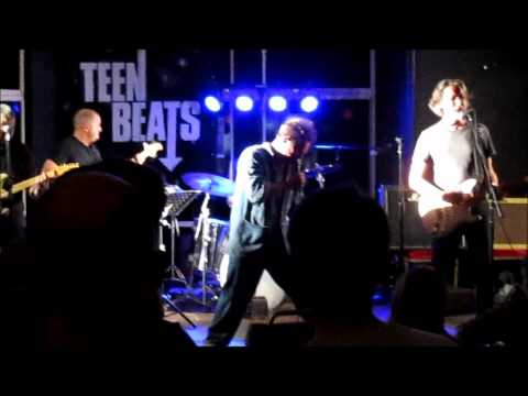 Teenbeats, Can't Get Too Close, Live @ the Carlisle, Hastings 14-05-2011