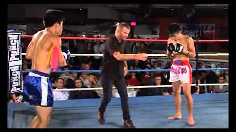 Vinh Le vs Delwin Lim Warriors Way Muay Thai