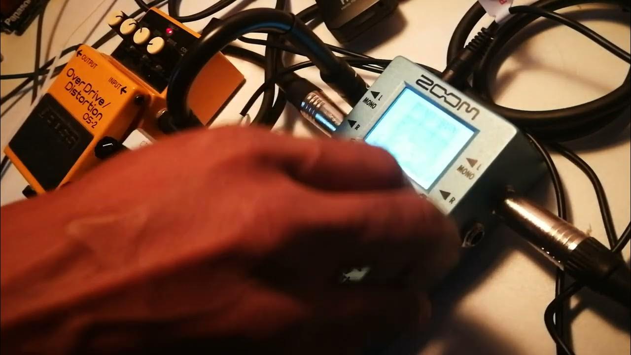 Noisevember Harsh Noise No Imput guitar pedal noise with ZOOM CDR