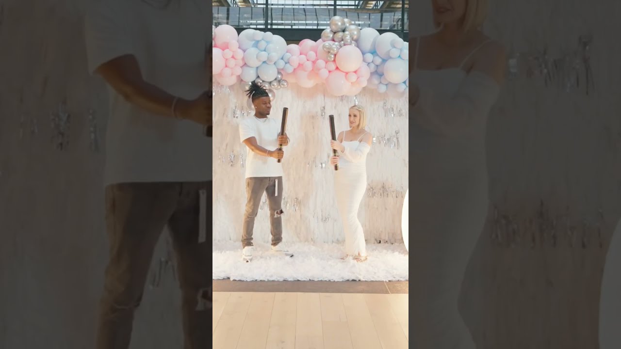 WE RE HAVING A GENDER REVEAL 