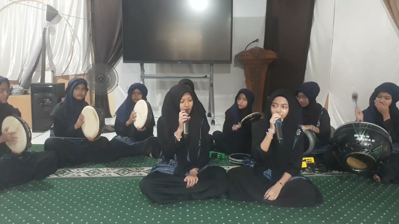 Hadroh Fatimah Azhara team Cq putri