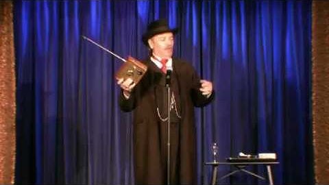 Pop Haydn demonstrates working Teleportation Device!