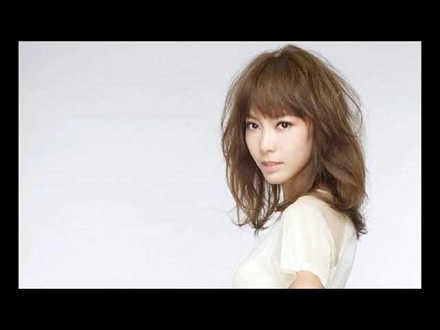 洋楽 Kiss in the Air&Touch in the Sky/Olivia Olivia ONG. 私にキスして. Kiss Me - YouTube