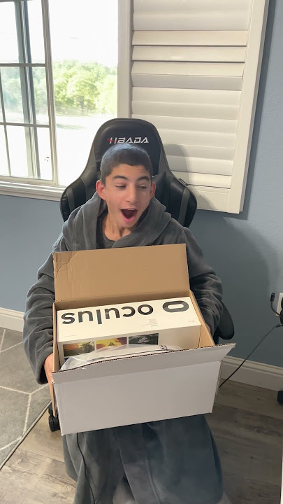 I Bought My Brother An Oculus Quest 👀