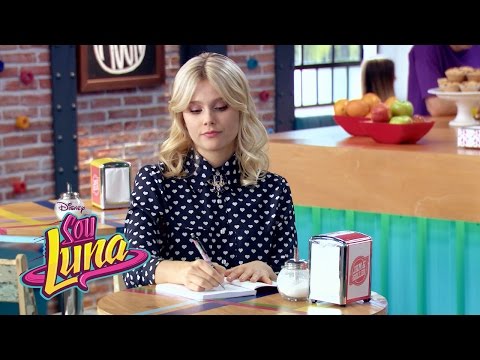 Mírame a Mí | Soy Luna