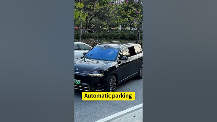 Huawei M9 automatic parking😎😎😎#dreamcar #huawei #electriccar
