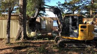 How To Demolish An Abandoned Mobile Home With An Excavator Part1