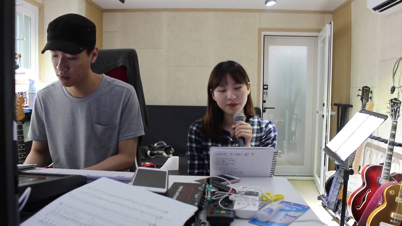 J Rabbit Podcast | 시소프로젝트 | 제이래빗 J rabbit - 웃으며 넘길래 (COVER) - YouTube
