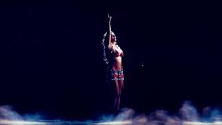 Britney Spears - Womanizer (Femme Fatale Tour Official Studio Version)