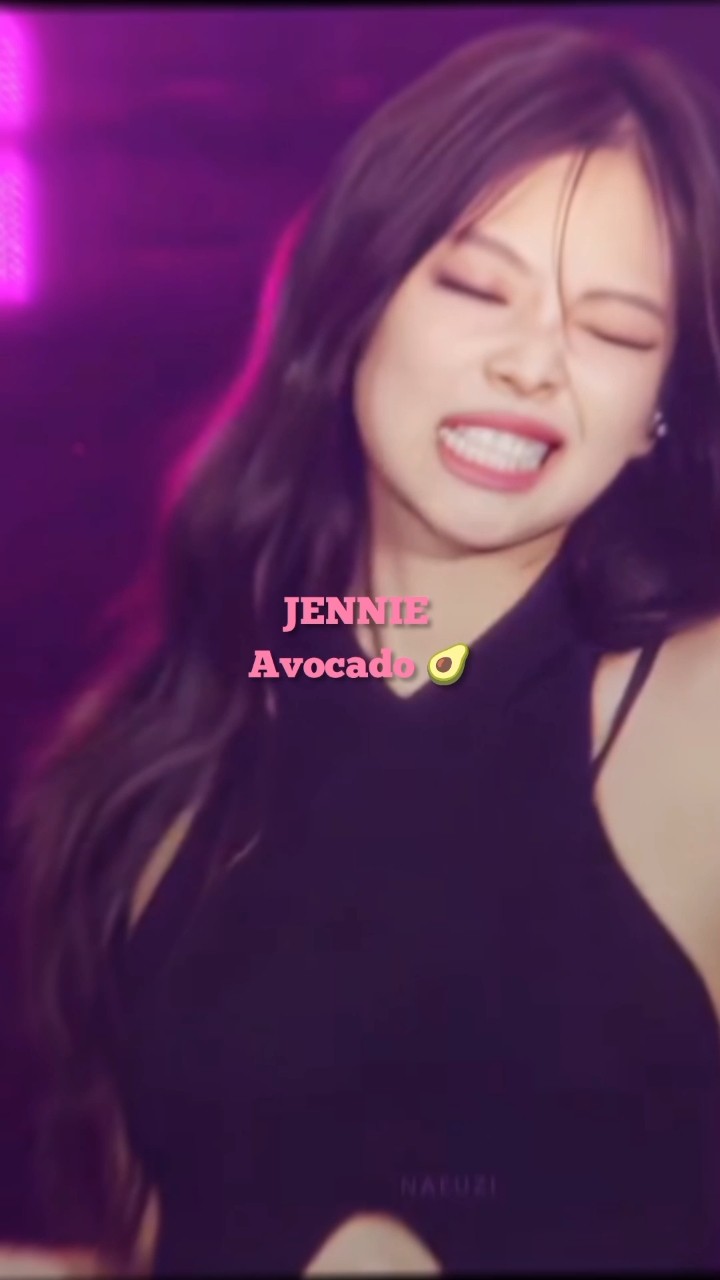 BLACKPINK Members favorite fruits ? #jennie #jisoo #rosé #lisa #blackpink #shorts