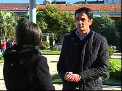 არმაზ ბახტაძე ფრაქცია \"კონსერვატორები - თავისუფალი დემოკრატები \" დაშლას ვარაუდობს