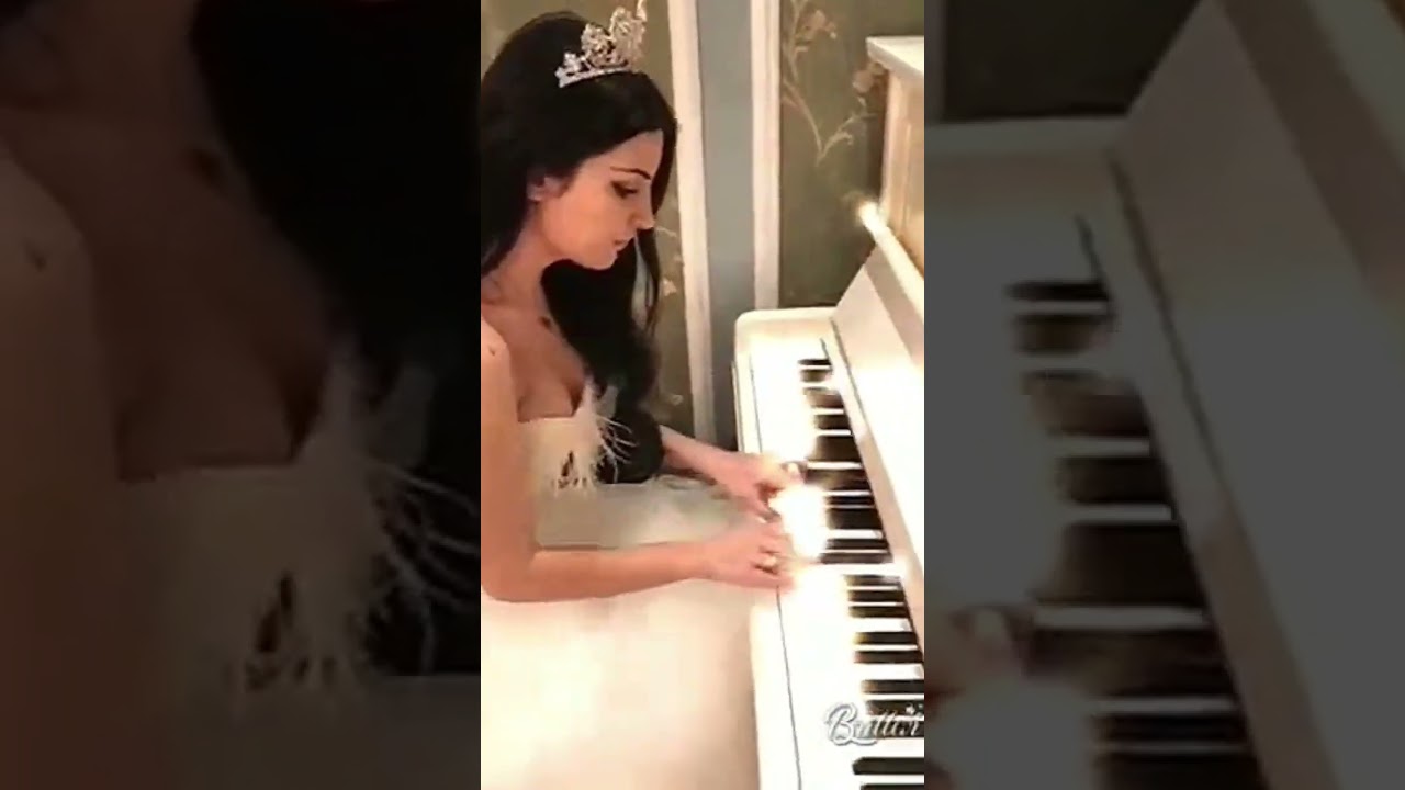 Monisha Star живое выступление . «Бал невест»