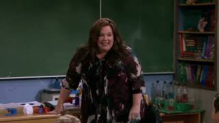 Molly fulfills Her Dreams By Leaving The Job - Mike & Molly