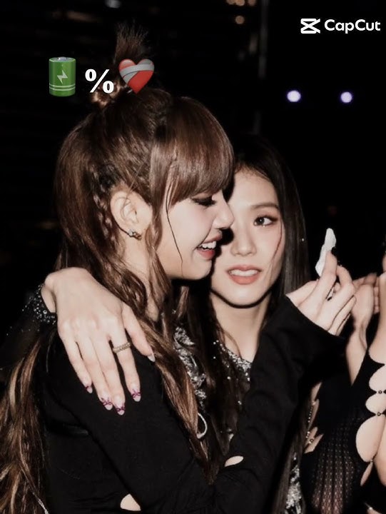 Rose bilang 'kalo Jennie nangis Lisa juga ikutan nangis' 🐣🐣🐻🐻#capcut #blackpinkatcoachella #fyp