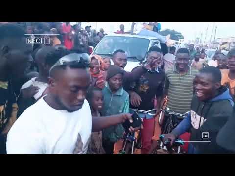 B FACE S ARRIVAL IN MUYINGA 