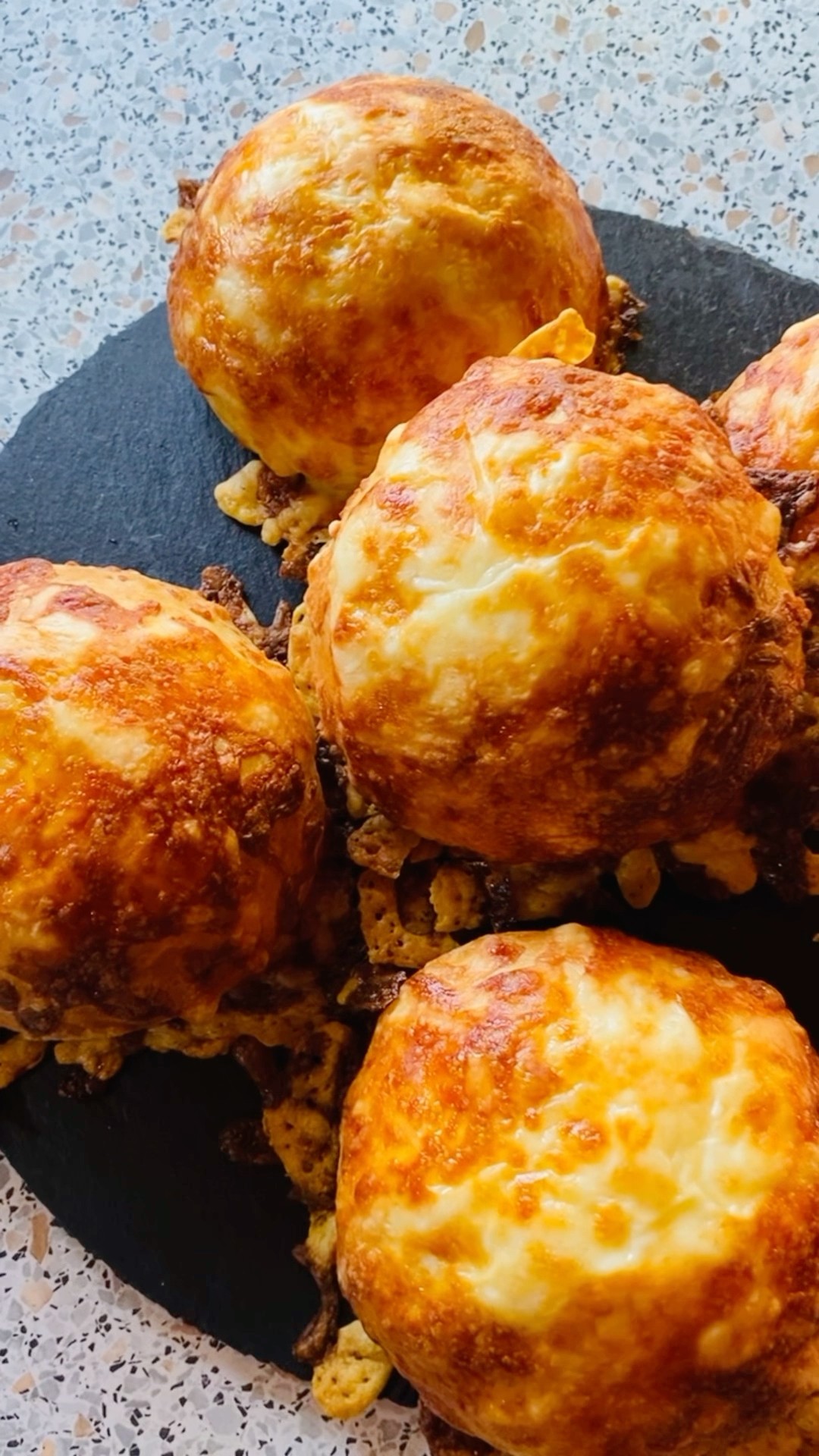 Leckere Käsebrötchen - Super Lecker #shorts #short #food #foodie # ... Leckere Käsebrötchen - Super Lecker #shorts #short #food #foodie # ...