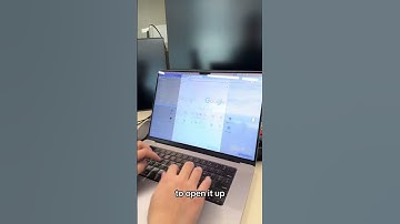 how i made “developers when they see light mode” where i turned on dark mode with just my keyboard
